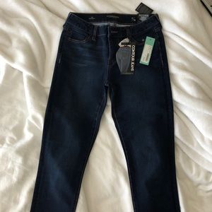 Dark navy skinny jean